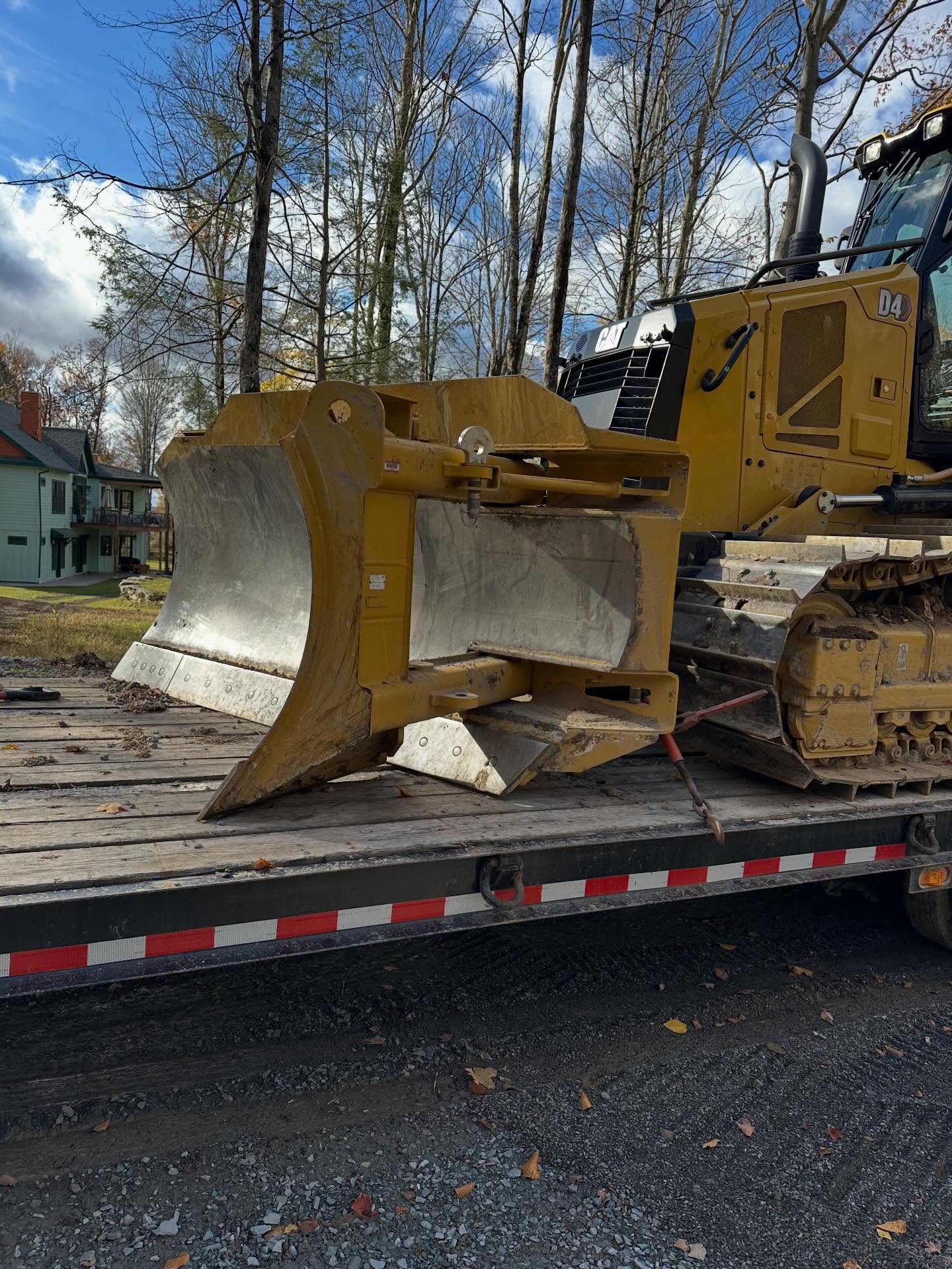 2024 CAT D4 XL image 4
