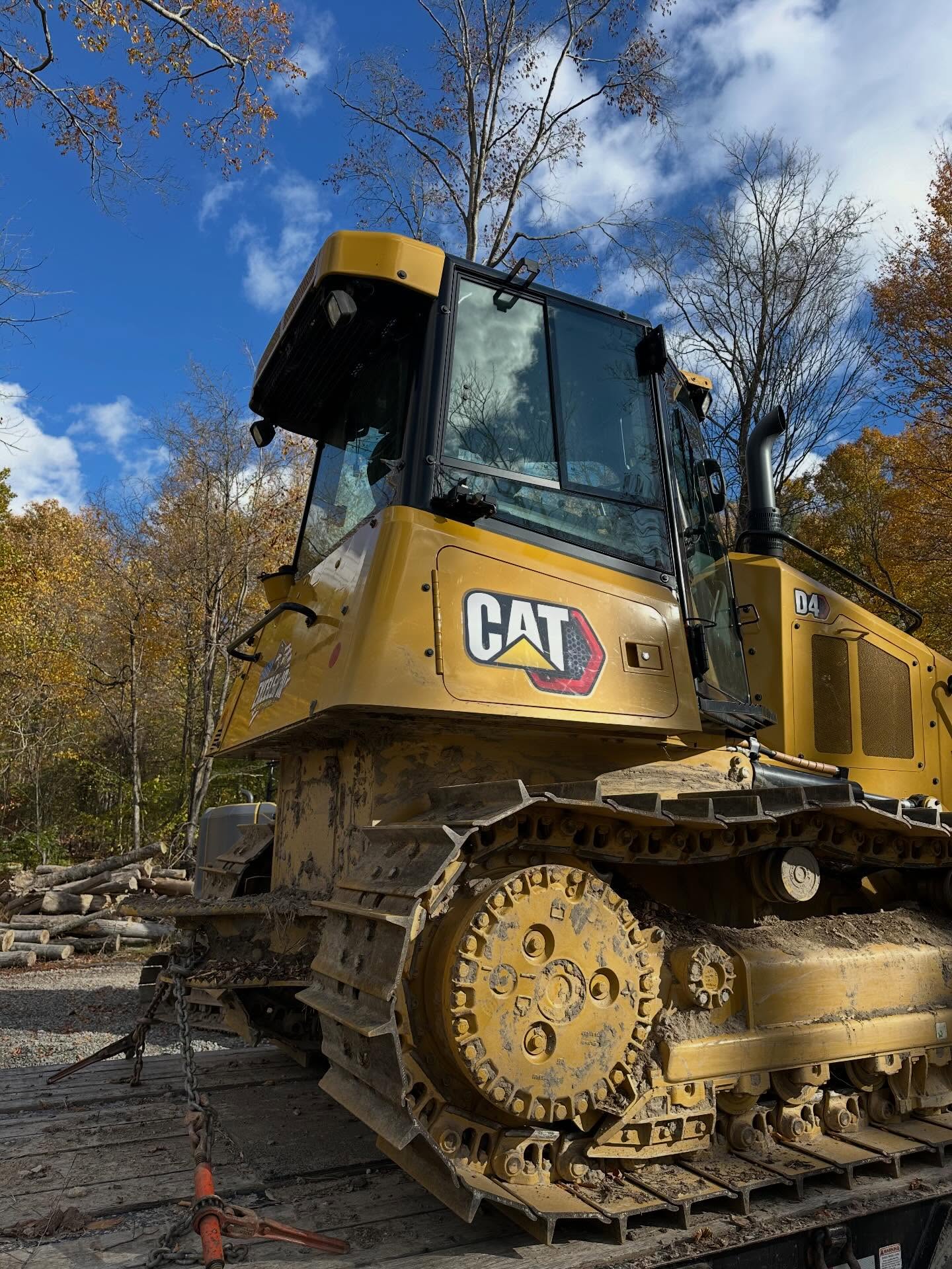 2024 CAT D4 XL image 3